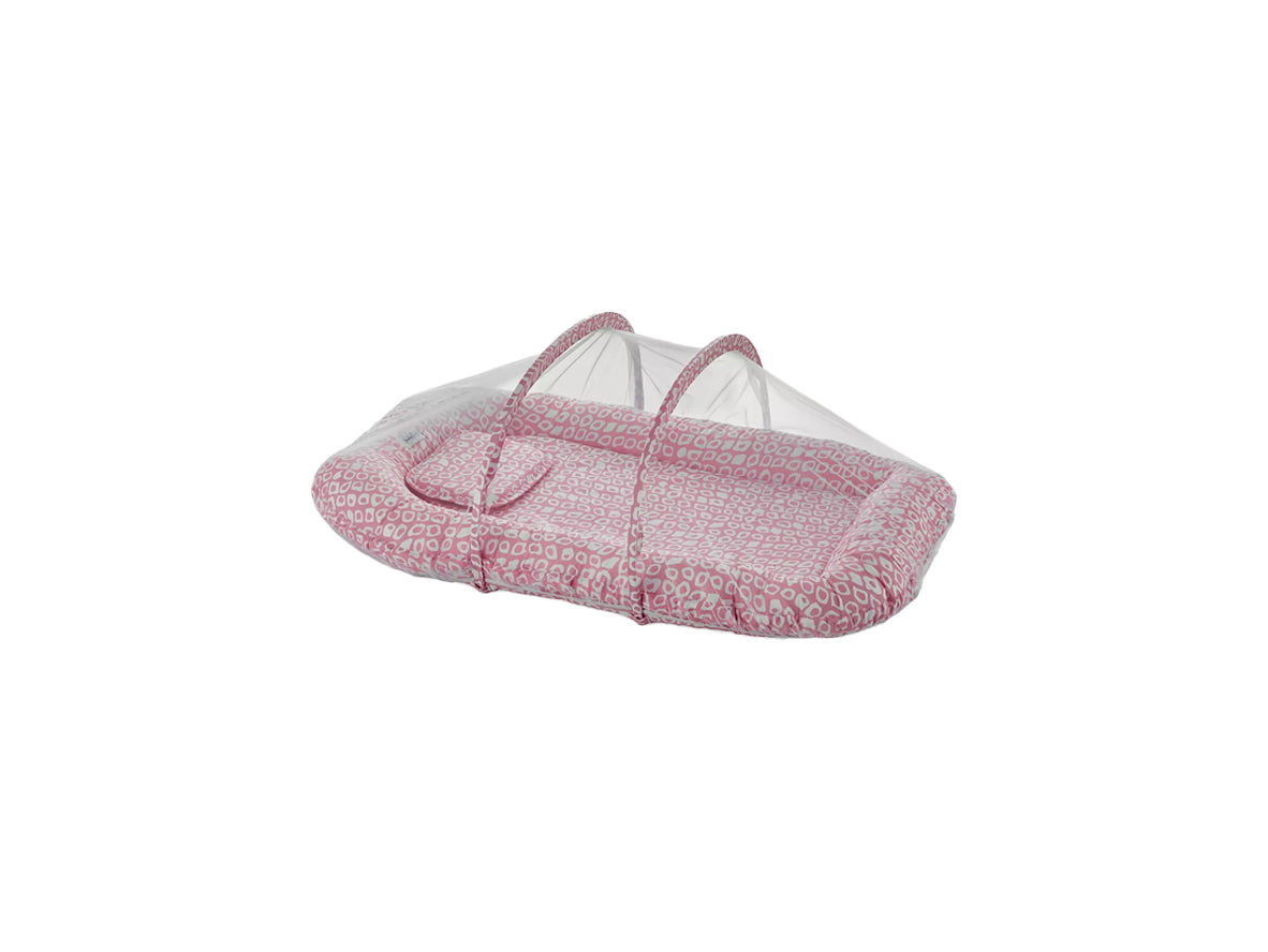 Babyjem Babynest with Mosquito Net - Pink Squares