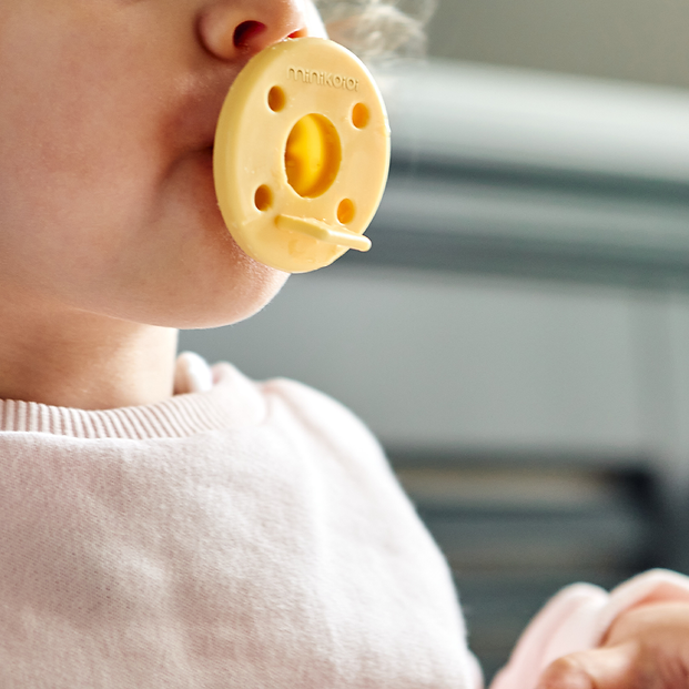 Minikoioi Basics Soother - Mellow Yellow 2 Pcs