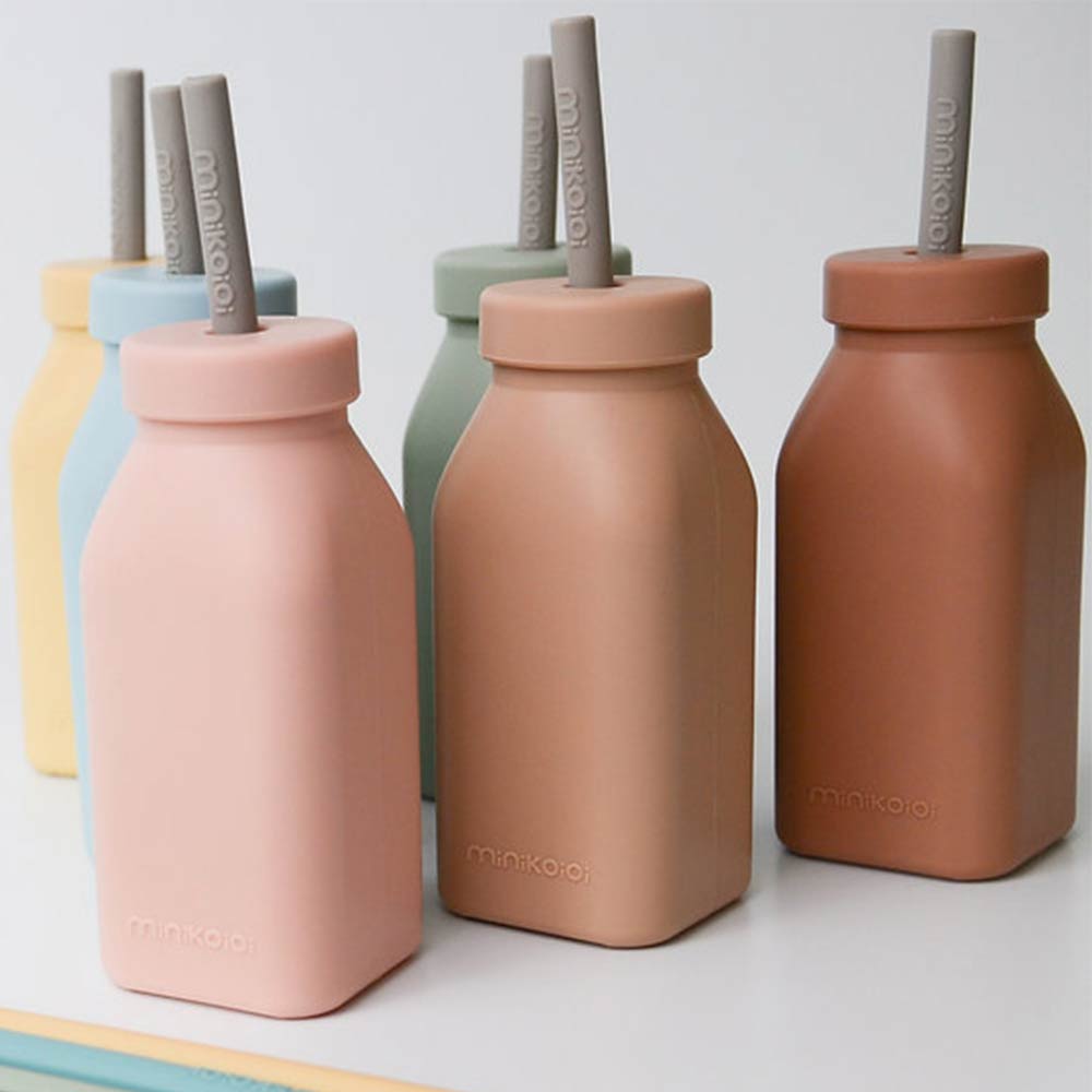 Minikoioi Bottle + Straw - Mellow Yellow / Powder Gray