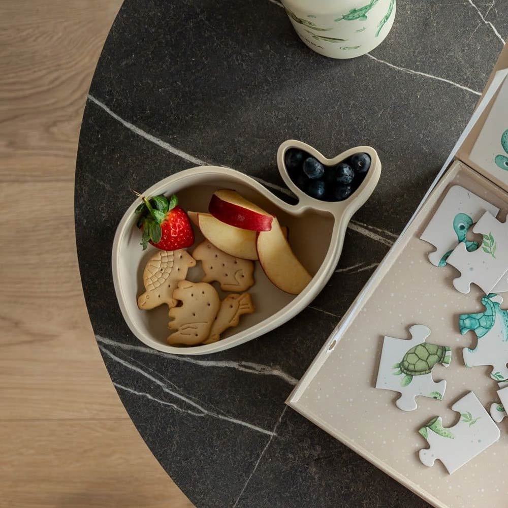 Filibabba Silicone Snack Box Whale - Toasted Almond