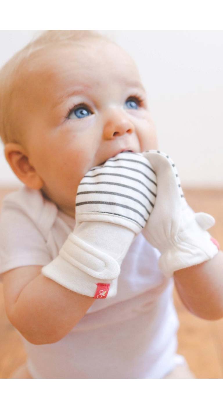 GoumiMittensStripesGray