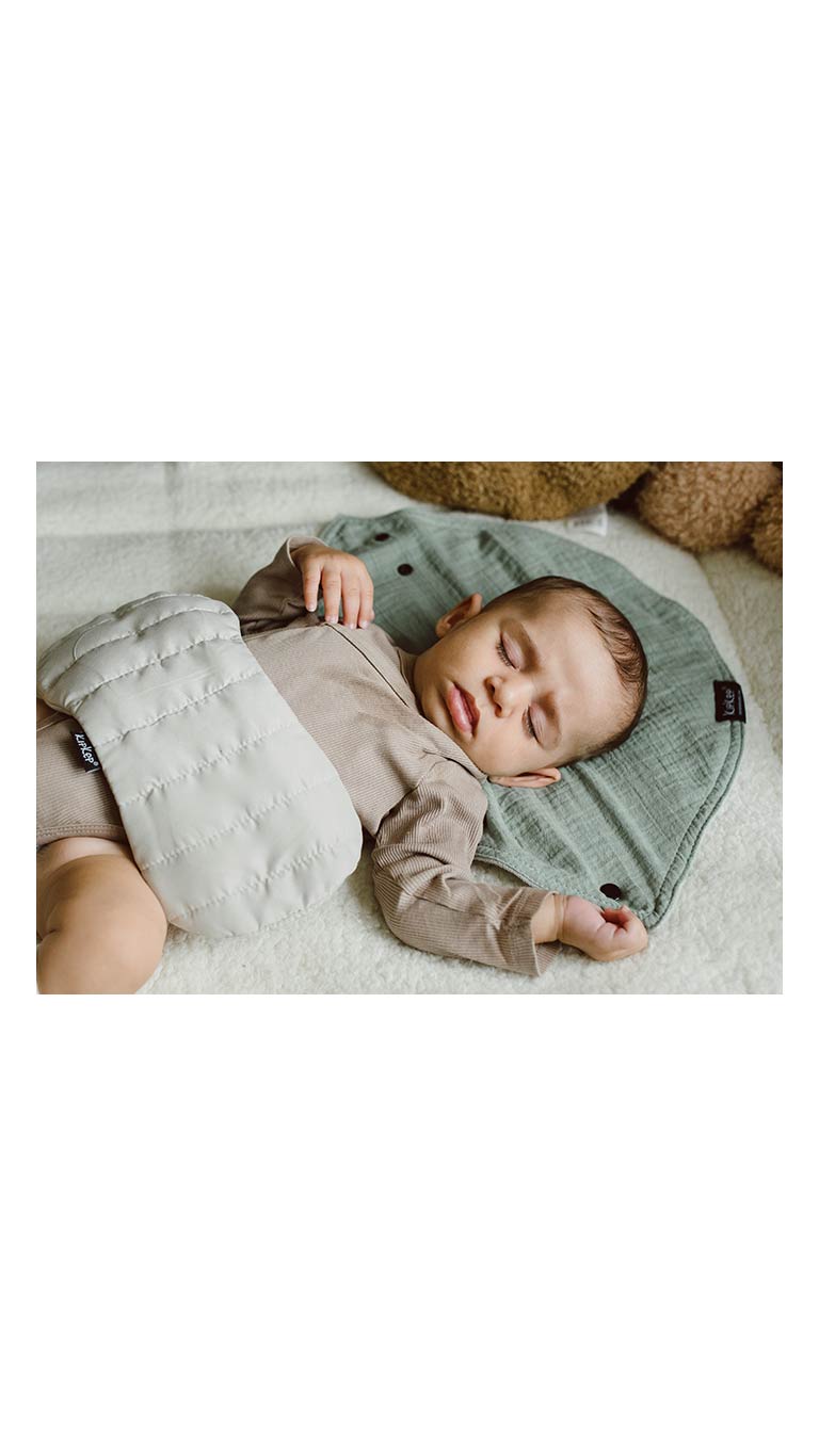 KipKep 3 in 1 Bib Kisses 4 You Pale Green  - 2 Pair