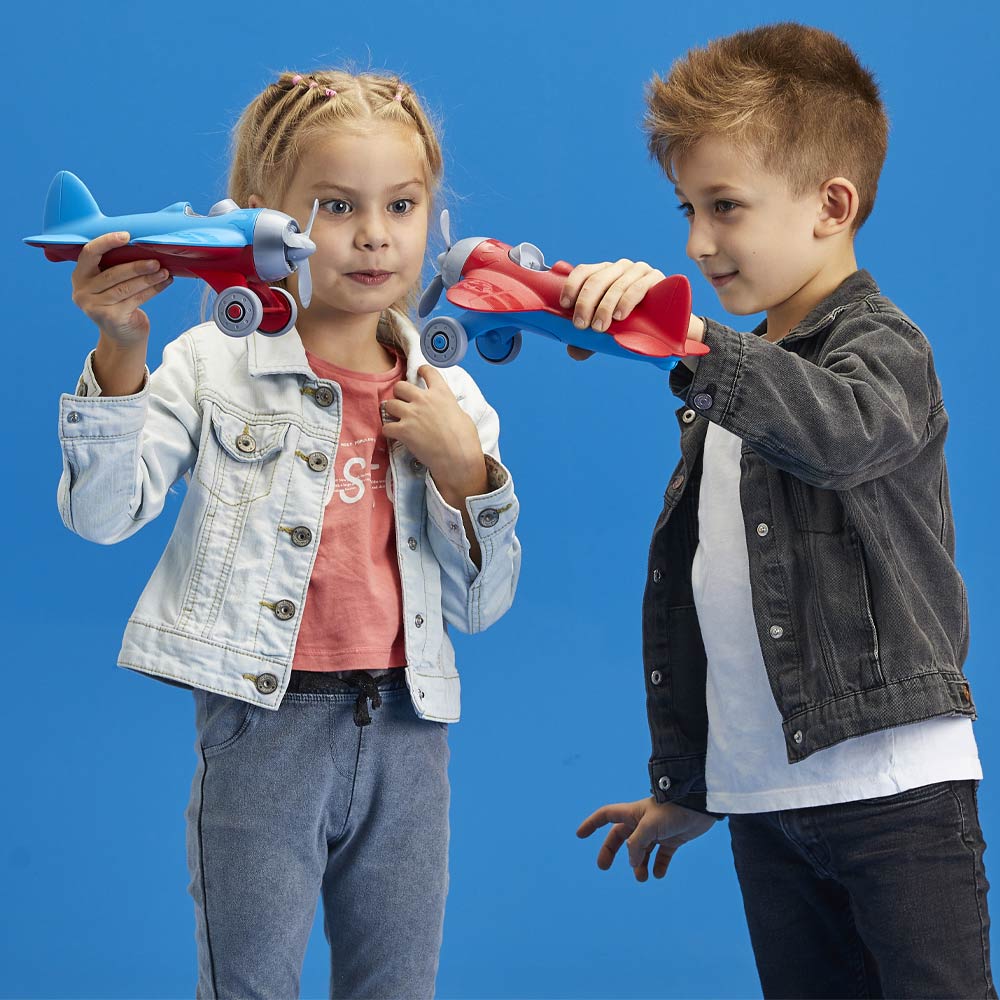 LetsBeChildPlane