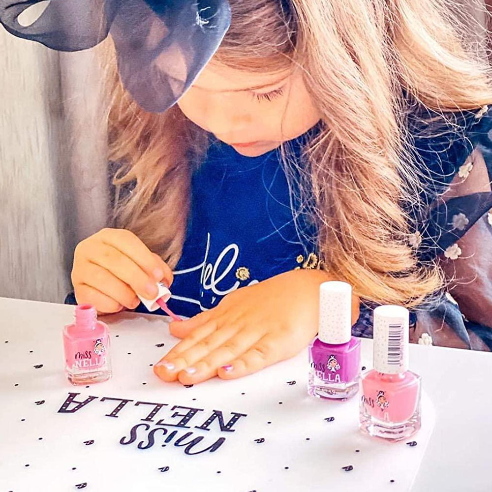 MissNellaNailPolish