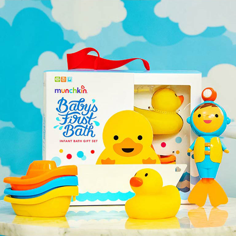 Munchkin Baby's First Bath Gift Set