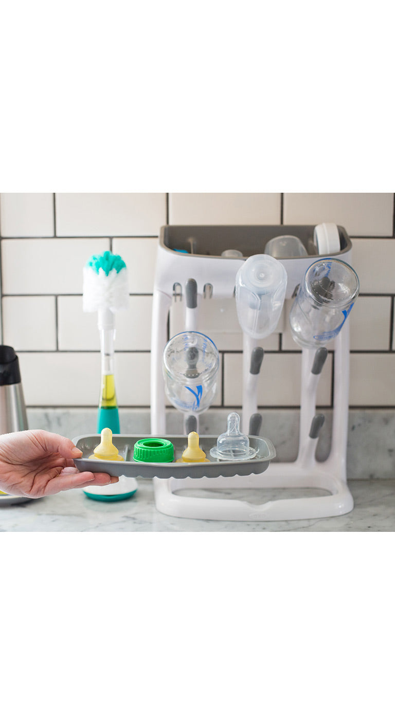 OxoSpaceSavingDryingRack4