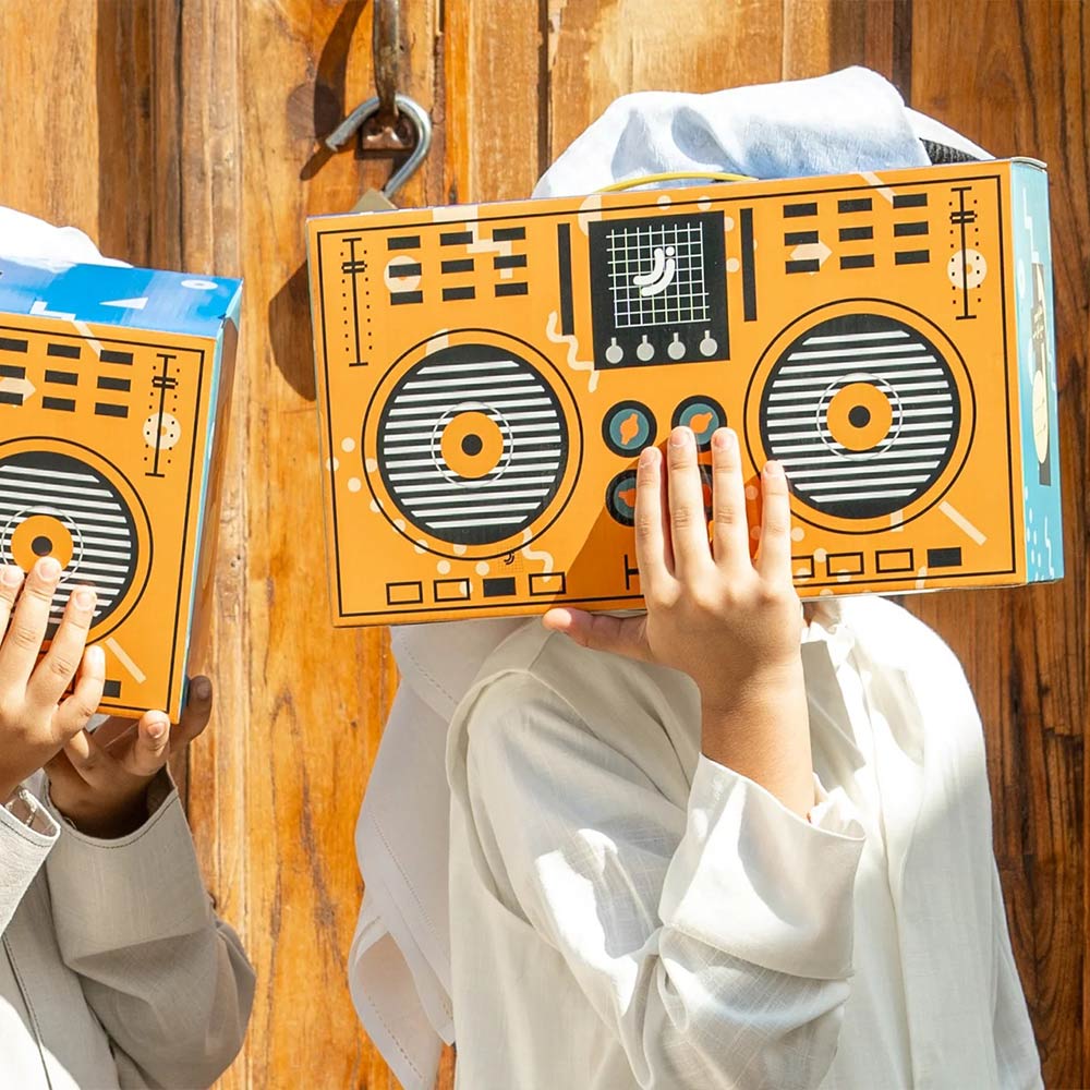 Zir Dishdasha Stereo Box Collection