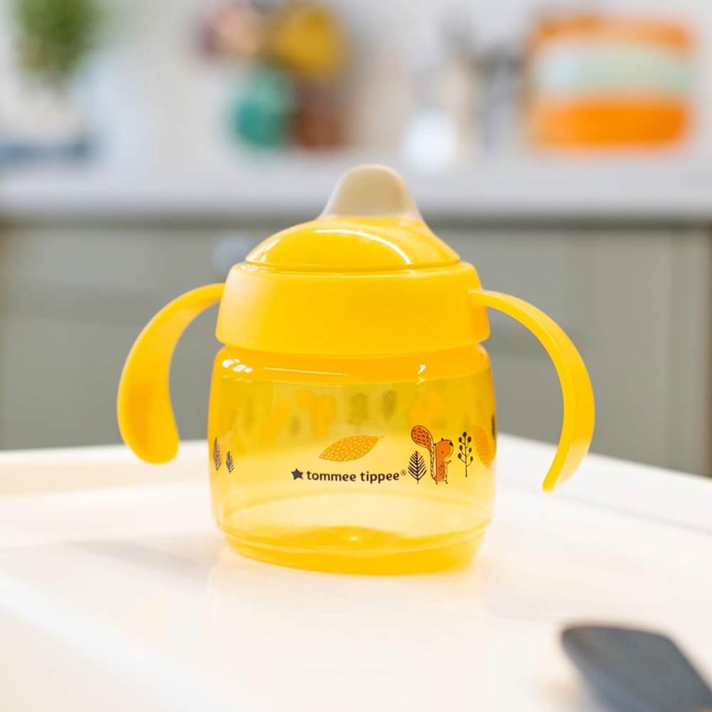 Tommee Tippee Superstar Weaning Sippee Cup 190ml (4m+)